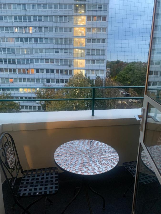 Cosy 2-Bedroom Flat In Finsbury Park, Modern, Convenient & Close To Central London! Exteriör bild