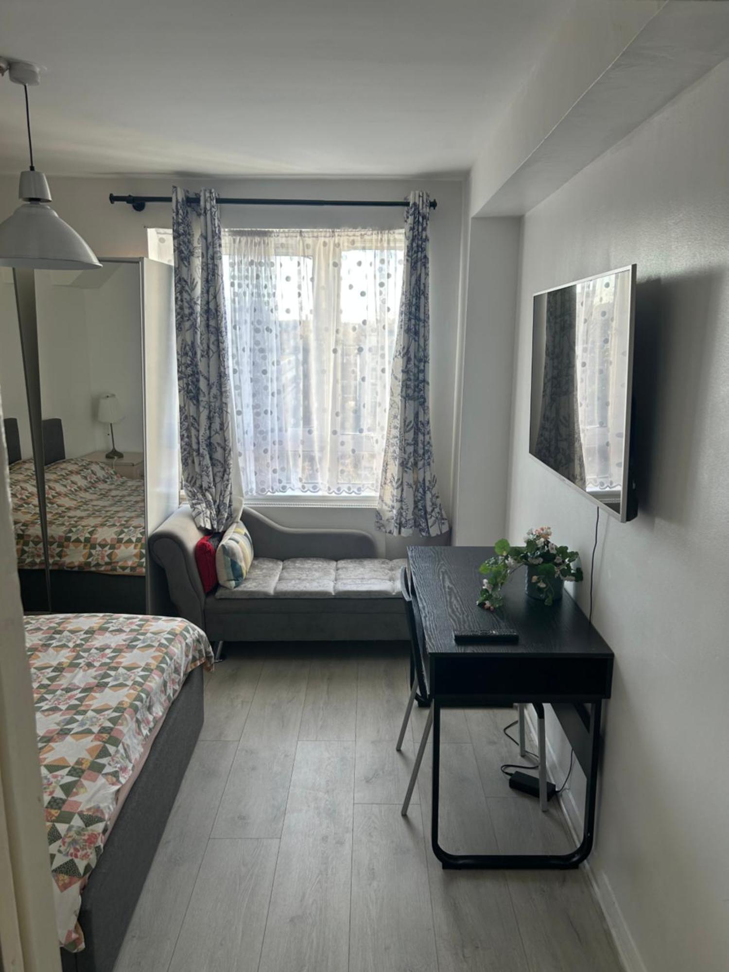 Cosy 2-Bedroom Flat In Finsbury Park, Modern, Convenient & Close To Central London! Exteriör bild