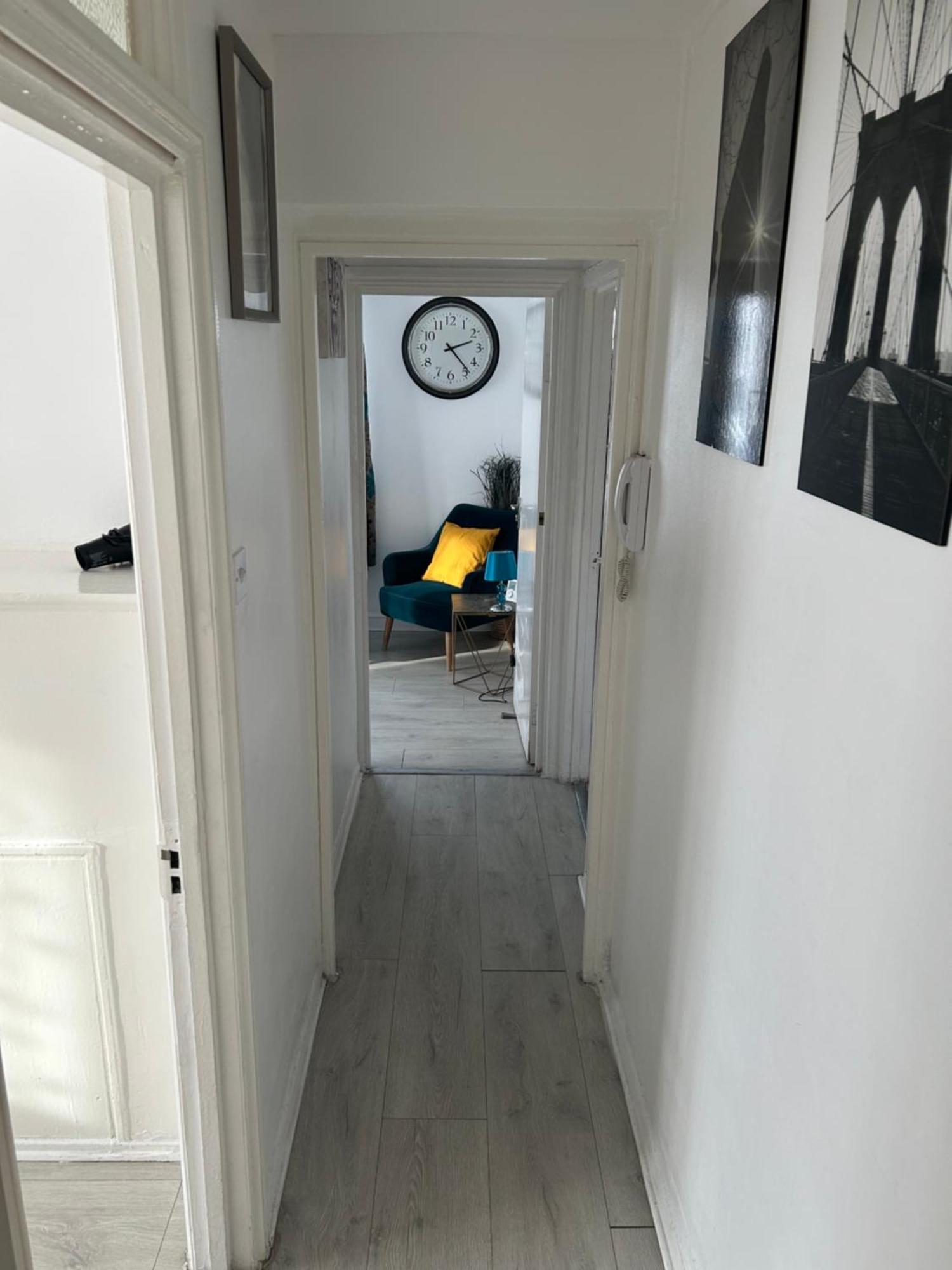 Cosy 2-Bedroom Flat In Finsbury Park, Modern, Convenient & Close To Central London! Exteriör bild